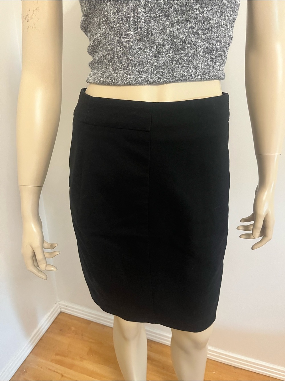 H&M Black Pencil Skirt